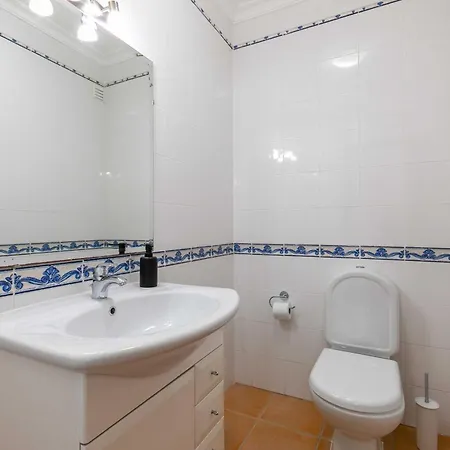 Rolas - Beautiful 5 Bed With Pool And Aircon 3 Min To וילה