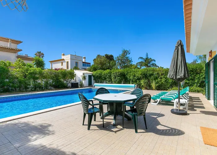 Rolas - Beautiful 5 Bed With Pool And Aircon 3 Min To Willa Praia Da Luz